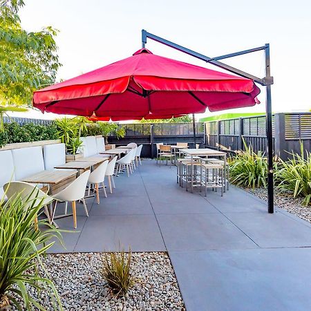The Redwood Hotel Christchurch Esterno foto