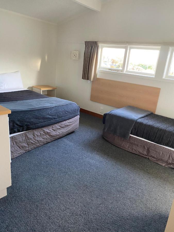 The Redwood Hotel Christchurch Esterno foto
