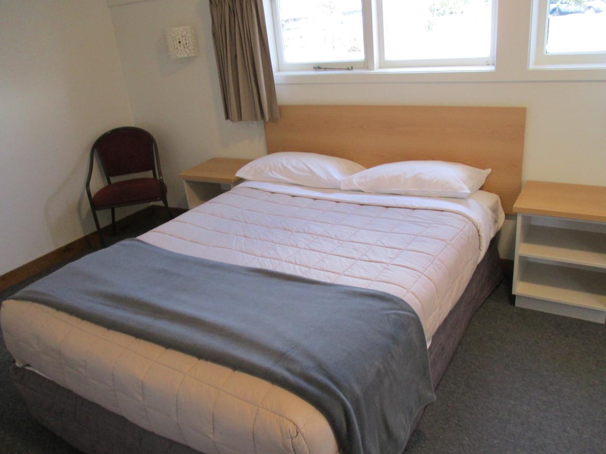 The Redwood Hotel Christchurch Esterno foto