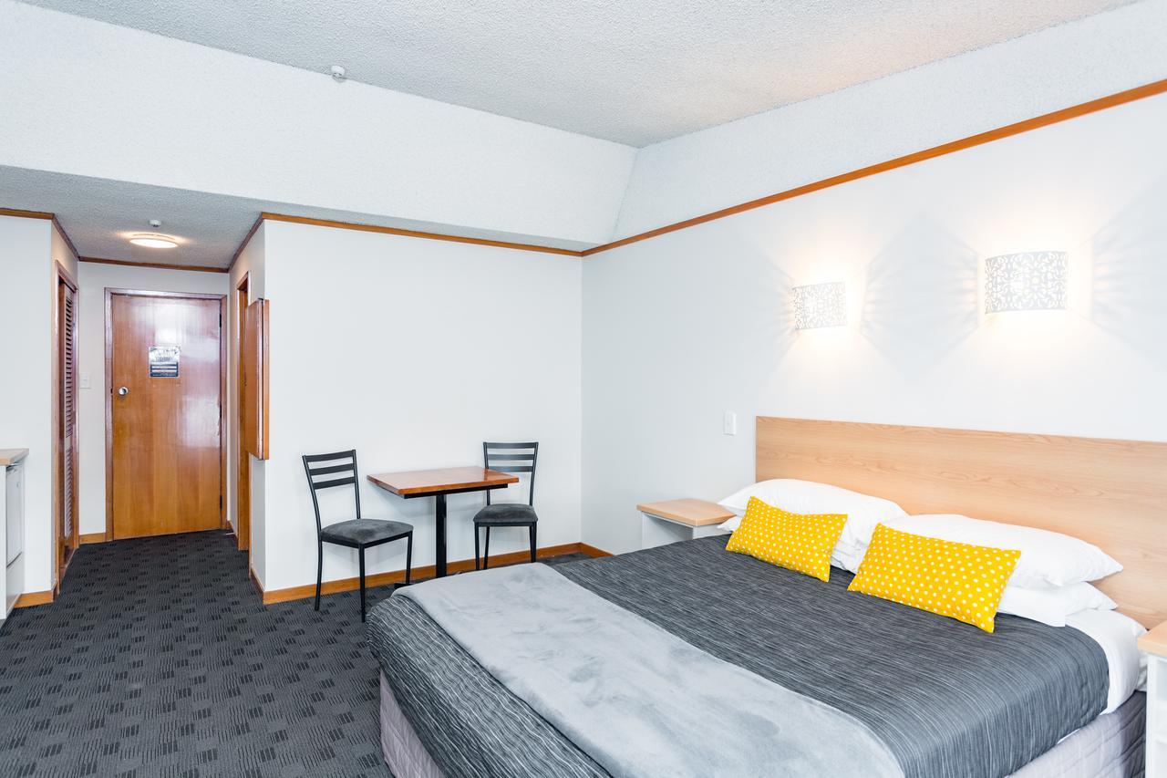 The Redwood Hotel Christchurch Esterno foto